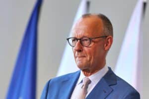 Friedrich Merz spricht über Unterstützung für Venezuela nach verheerendem Erdbeben, betroffen und mitfühlend.