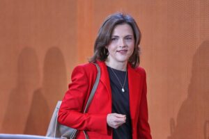Elisabeth Kaiser spricht über ostdeutsche Identität, Zuwanderung und Steuerreform für ein besseres Leben.