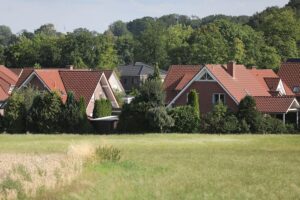 Einblicke in ländliche Projekte: Wiederbelebung, gemeinnützige Initiativen und nachhaltige Dorfentwicklung in Niedersachsen.