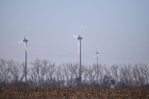 Markus Söder fordert Unterstützung für den Windkraftausbau in Bayern, mehr Windräder sichtbar.