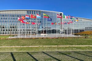Nato-Hauptquartier: Symbol für Einheit und Zusammenarbeit zwischen Bündnispartnern in Krisenzeiten.