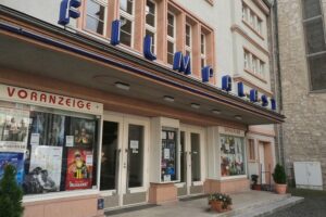 Politiker fordern Unterstützung für Kinos in Deutschland, um kulturelle Infrastruktur zu stärken.