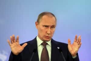 Putin und Wadephul diskutieren mögliche Verhandlungen zur Beendigung des Ukraine-Kriegs.