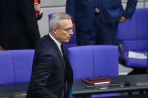 Karsten Wildberger spricht über Künstliche Intelligenz in der Politik und moderne Arbeitsmethoden.