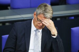 Wolfgang Bosbach kritisiert Merz: Patrick Schnieder im Archivfoto, als Verkehrsminister umstritten.