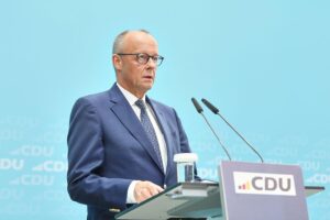 Friedrich Merz bei einer Presseaufnahme, Symbolfoto zur abgesagten CDU-Landtagsfraktions-Begegnung in Berlin.