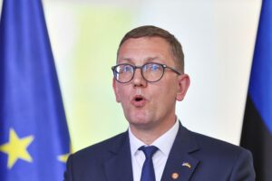 Kristen Michal spricht über Ukrainas EU- und NATO-Zukunft, Verteidigungsausgaben und Bedrohungen durch Russland.