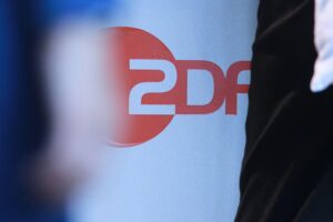 ZDF-Logo im Archiv: Kritik an Ausladung von Danger Dan und Igor Levit aus „Die Anstalt“.