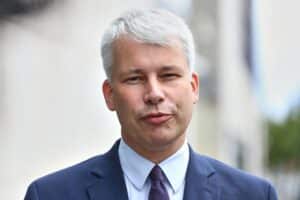 Steffen Bilger (Archiv), CDU-Politiker, vor kritischen Stimmen zur geplanten Ernennung zum Verkehrsminister.