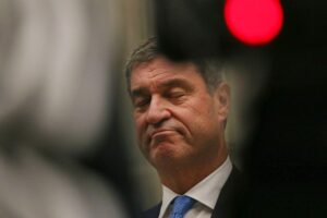 Markus Söder (Archiv), Bayerns Ministerpräsident, steht als CSU-Chef im Fokus, Kanzlerfrage offenbar beendet.