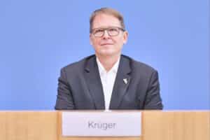 Jörg-Andreas Krüger (Archiv) vor Natur- und Infrastruktur-Thema: NABU fordert besseren Schutz von Naturflächen.