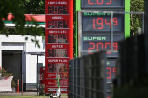 Eine Tankstelle im Archiv: höhere Teuerung in Berlin und Brandenburg durch gestiegene Energie- und Verbraucherpreise.