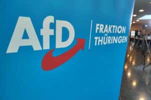 AfD-Fraktion im Thüringer Landtag (Archiv): Politiker im Parlament, Debatte um möglichen AfD-Verbotsantrag.
