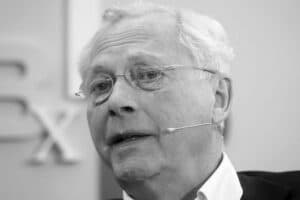 Porträtfoto des ehemaligen Regierungssprechers Uwe-Karsten Heye (Archiv).