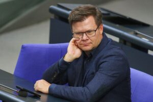 Bundesumweltminister Carsten Schneider warnt vor Angstdebatte über die AfD, Foto im Archiv.